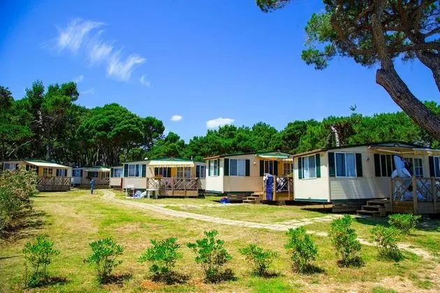Karavan, 2 Yatak Odası, Teras, Denize Bakan