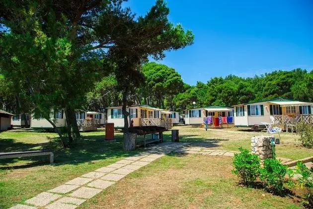 Karavan, 2 Yatak Odası, Teras, Denize Bakan