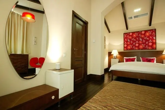 Suite (New York) with Aqua Area