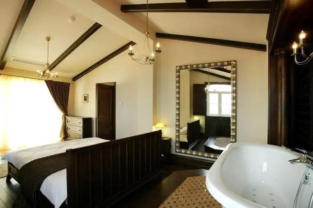 Suite (Saigon) with Aqua Area