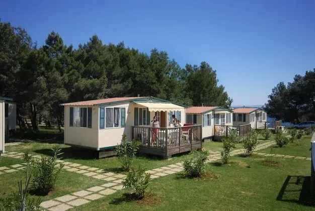 Karavan, 2 Yatak Odası, Teras, Denize Bakan