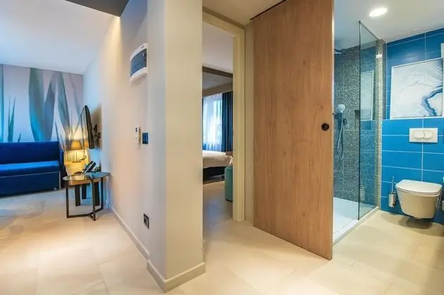 One bedroom apartment, balcony, sea view