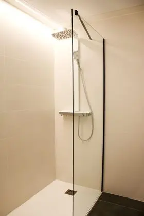 Tek Büyük Yataklı Oda, Teras