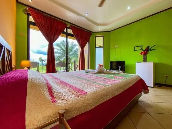 Deluxe Tek Büyük Yataklı Oda, Teras