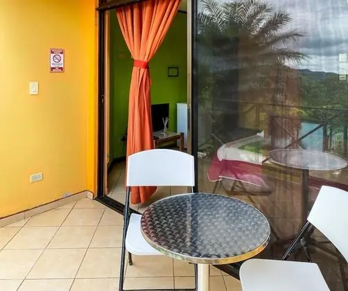 Deluxe Tek Büyük Yataklı Oda, Teras