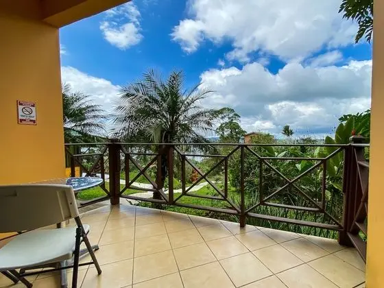 Deluxe Tek Büyük Yataklı Oda, Teras