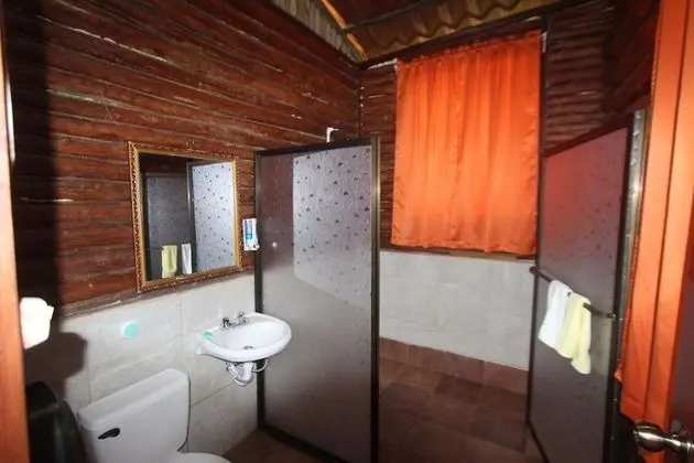 Superior Rustic Cabin