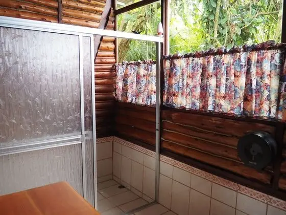 Superior Rustic Cabin