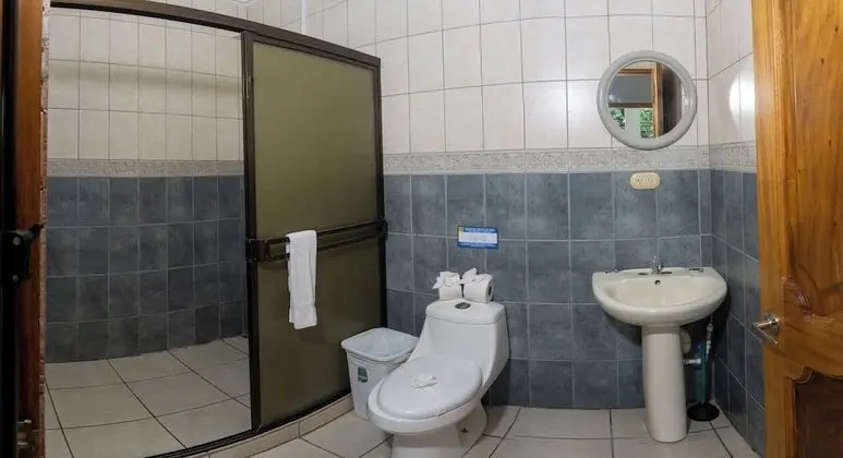 Deluxe Dört Kişilik Oda