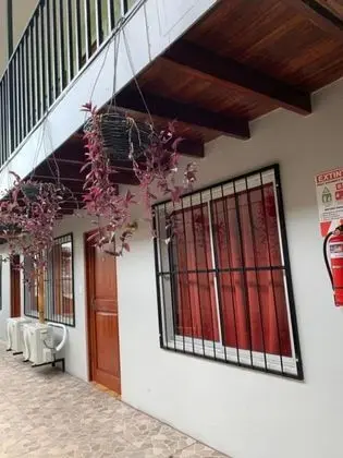 Mixed Semi-Private Room