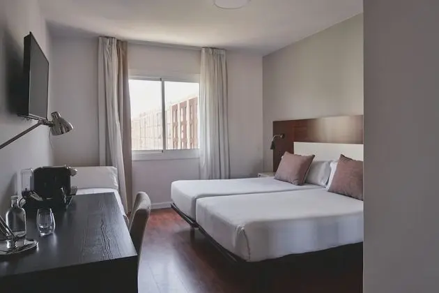 Üç Kişilik Oda (2 adults + 1 child)