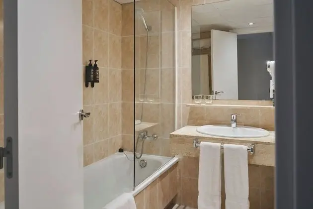 Üç Kişilik Oda (2 adults + 1 child)