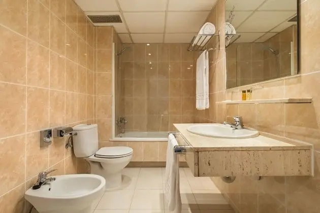 Üç Kişilik Oda (2 adults + 1 child)