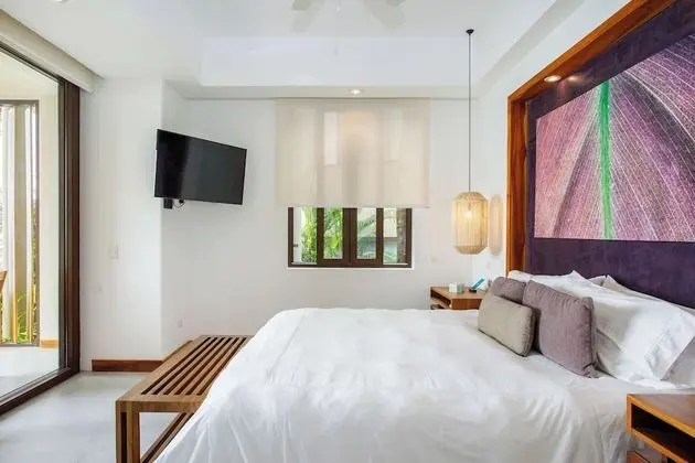 Ocean Breeze Superior Room