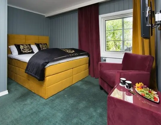 Tek Büyük Yataklı Oda