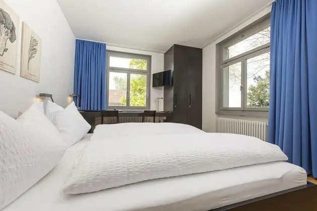 Standard Oda, Kısmi Göl Manzaralı