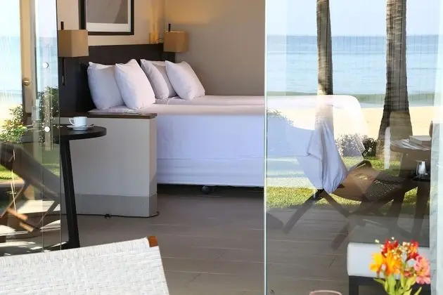 Deluxe Tek Büyük Yataklı Oda, Deniz Manzaralı (Front View)