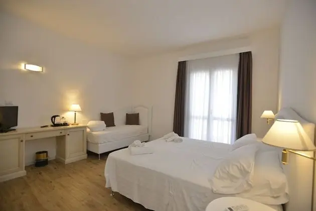 Comfort Üç Kişilik Oda, Özel Banyo (external)