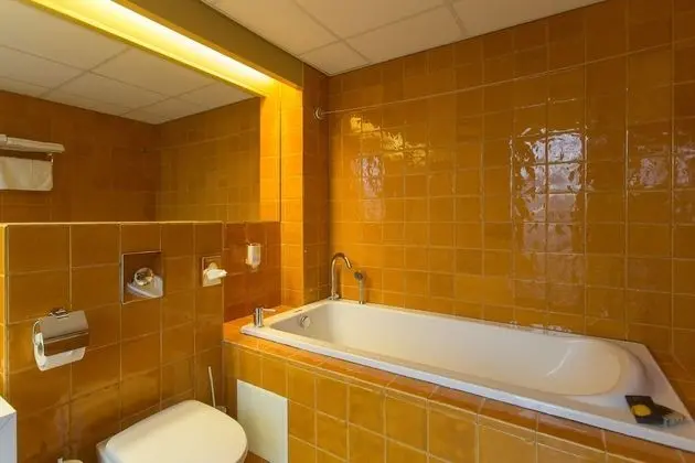 Superior Büyük Yataklı Tek Kişilik Oda (incl. SPA access)