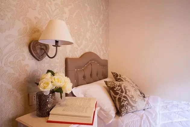 Dört Kişilik Oda, 1 Yatak Odası