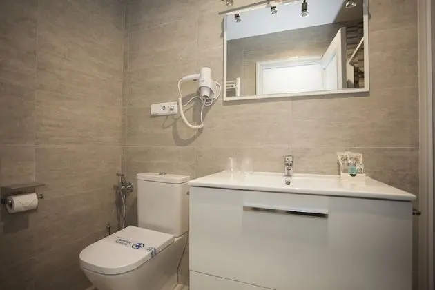 Standard Tek Büyük veya İki Ayrı Yataklı Oda, Şehir Manzaralı