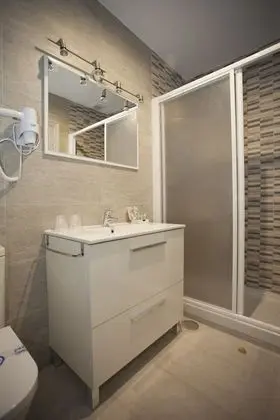 Standard Tek Büyük veya İki Ayrı Yataklı Oda, Şehir Manzaralı