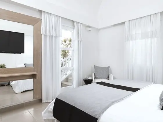 Tek Büyük veya İki Ayrı Yataklı Oda, 1 Yatak Odası, Balkon