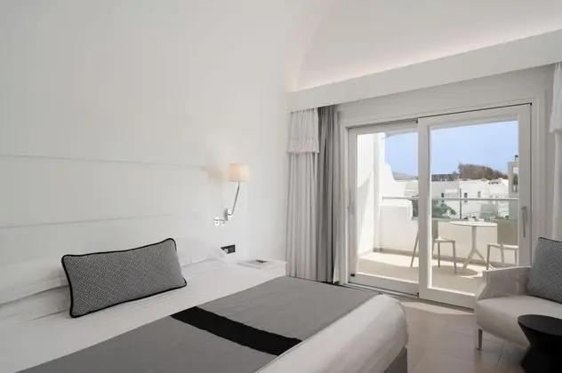 Tek Büyük veya İki Ayrı Yataklı Oda, 1 Yatak Odası, Balkon