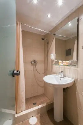 Tek Kişilik Oda Standard