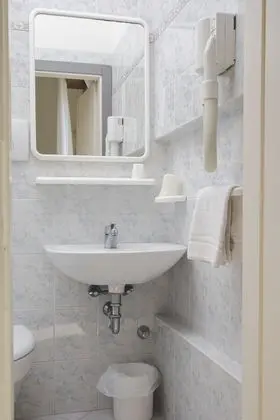 Standard Tek Kişilik Oda