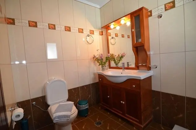 Standard Triple Room with Inland View
