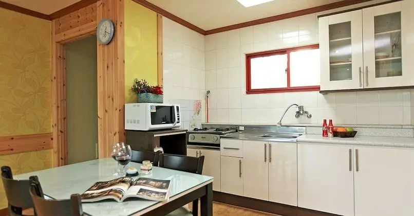 İki Ayrı Yataklı Oda (Hallasan 99 sqm.)