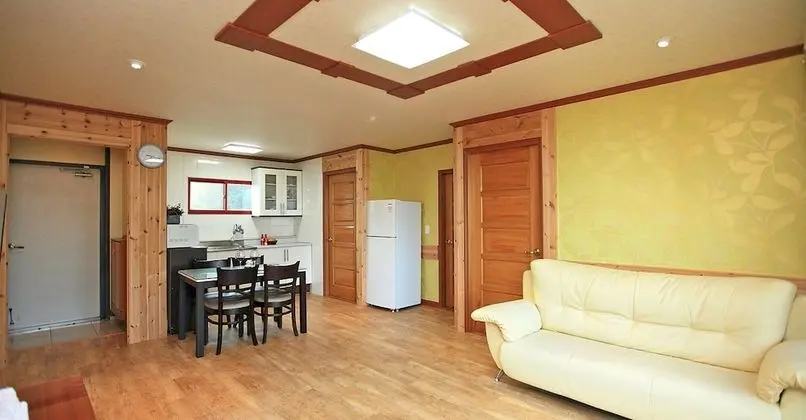 İki Ayrı Yataklı Oda (Hallasan 99 sqm.)
