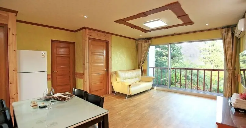 İki Ayrı Yataklı Oda (Hallasan 99 sqm.)