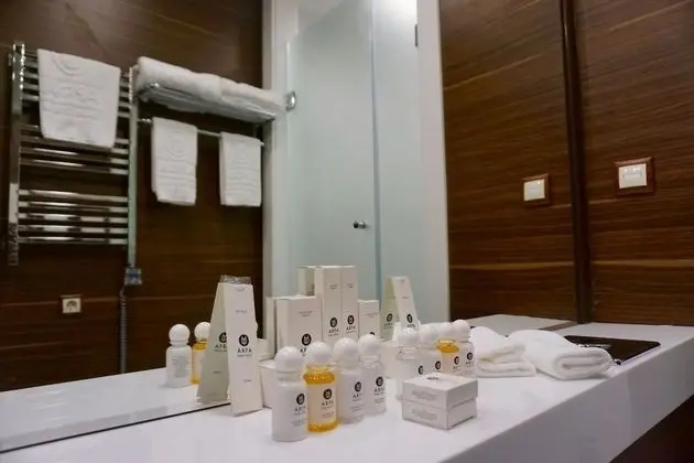 Deluxe Oda, Teras, Avlu