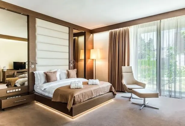 Superior Oda, Bahçe Manzaralı