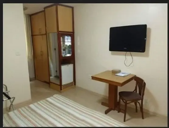 Economy Tek Büyük Yataklı Oda