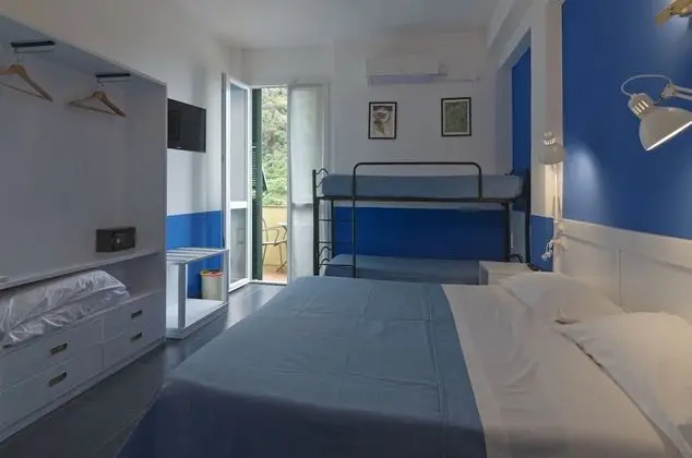 Classic Üç Kişilik Oda