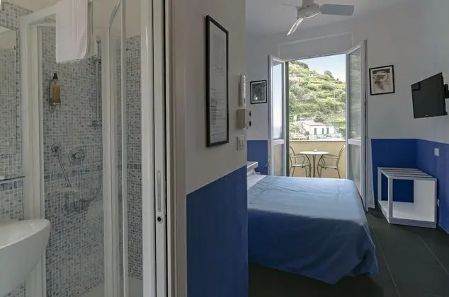 Tek Büyük Yataklı Oda, Deniz Manzaralı