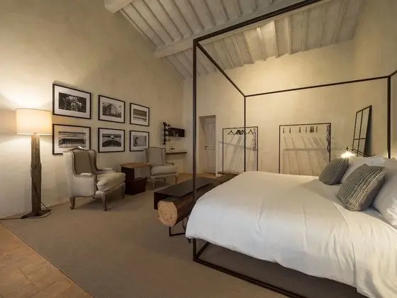 Junior Süit, 1 Büyük (Queen) Boy Yatak