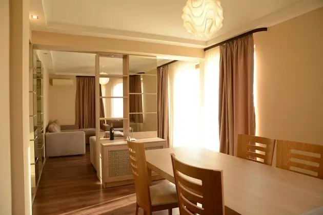 Apart Daire, 2 Yatak Odası, Balkon