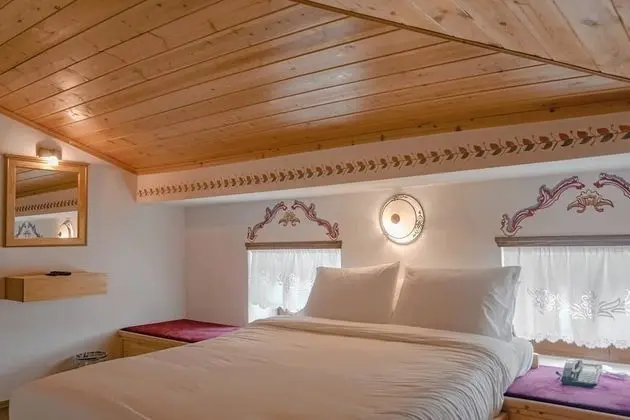 Standard Tek Büyük Yataklı Oda