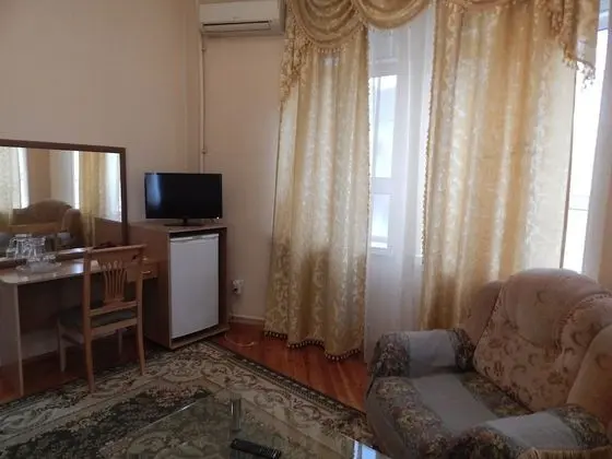 Luxury Tek Büyük veya İki Ayrı Yataklı Oda