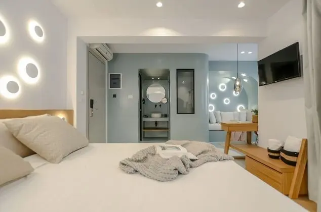 Achilles Superior Suite with steam bath and outdoor hottub