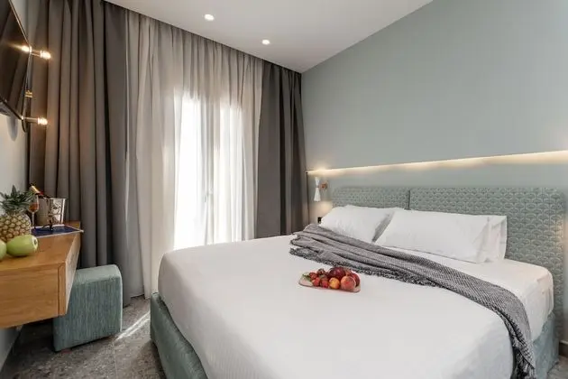 Deluxe double or Twin room with balcony
