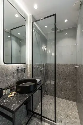 Deluxe double or Twin room with balcony