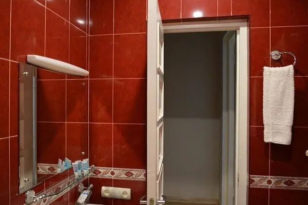 Basic Tek Büyük veya İki Ayrı Yataklı Oda, Birden Çok Yatak, Şehir Manzaralı