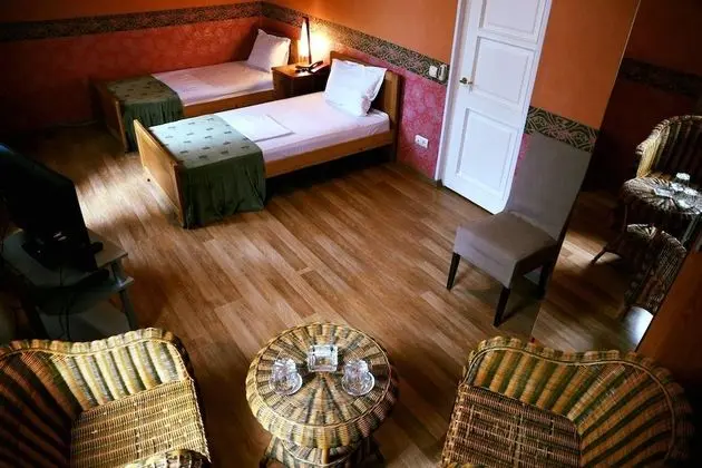 Basic Üç Kişilik Oda, Birden Çok Yatak, Şehir Manzaralı