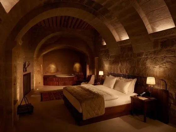 Jacuzzi Suite
