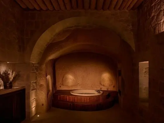 Jacuzzi Suite